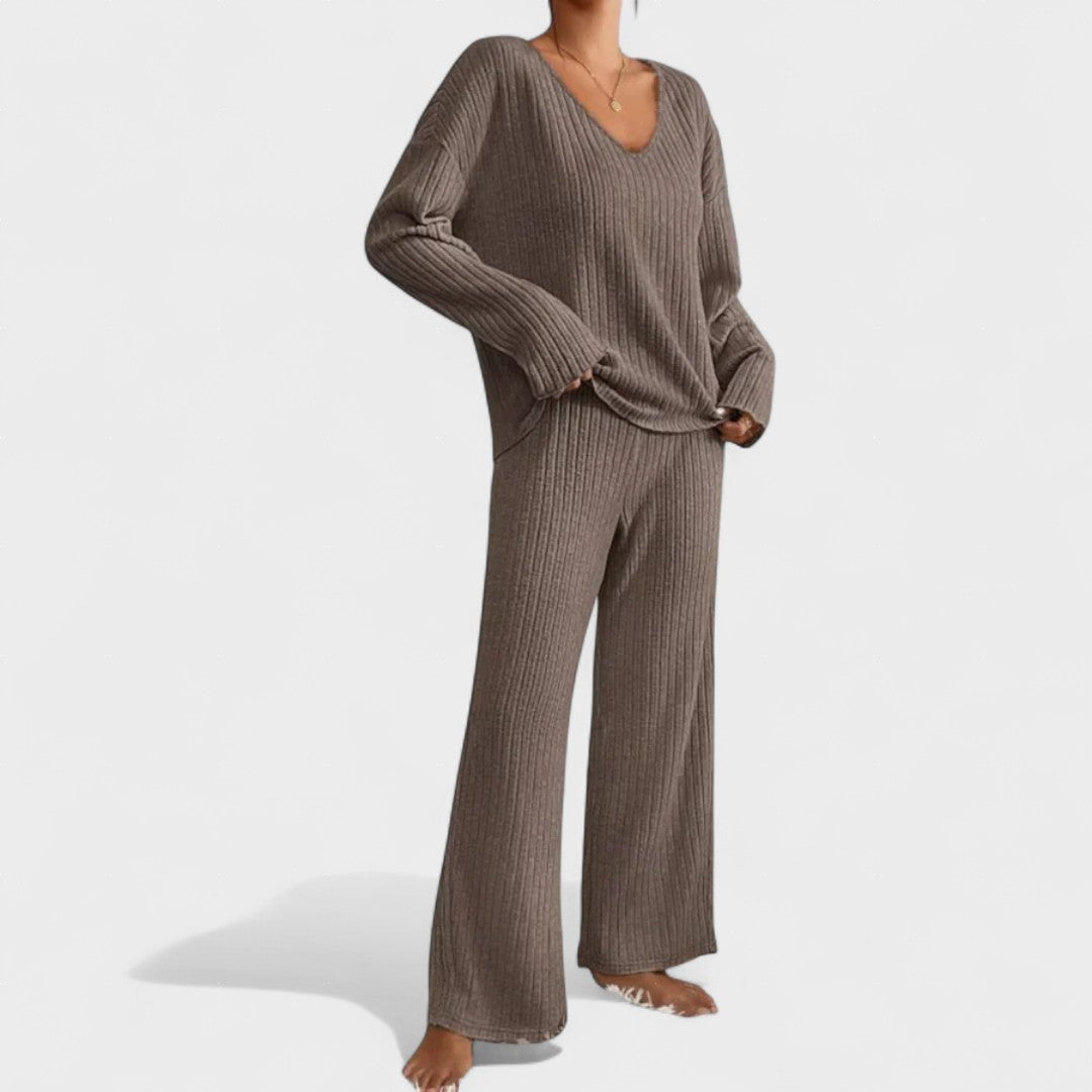 Cátia - Conjunto Confortable