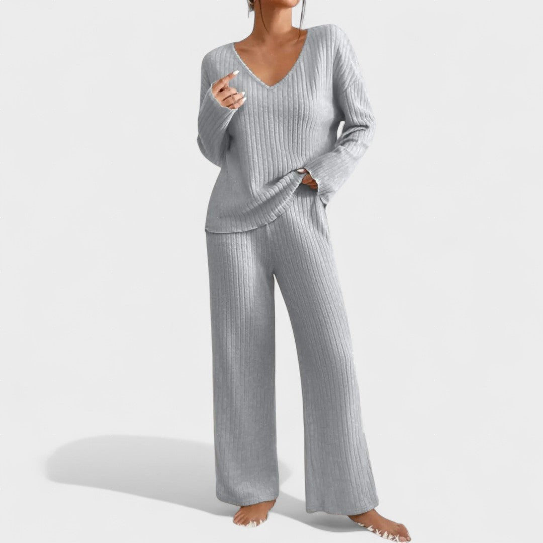 Cátia - Conjunto Confortable